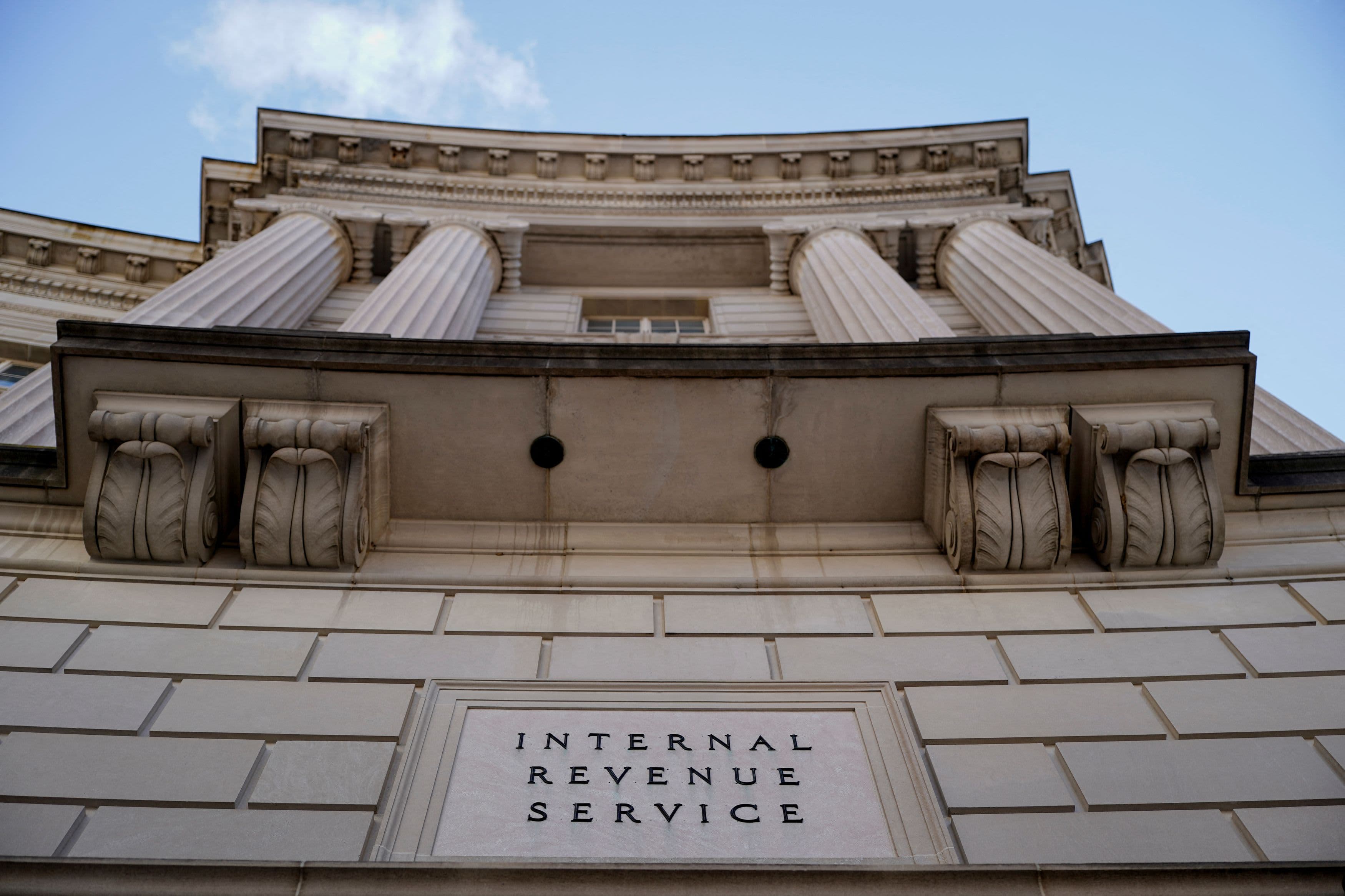 Tax Planning Strategies for High-Net-Worth Charlotte Professionals