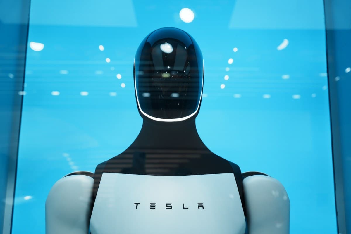 Tesla's $25B Spending Surge Signals Major Shift in Capital Strategy