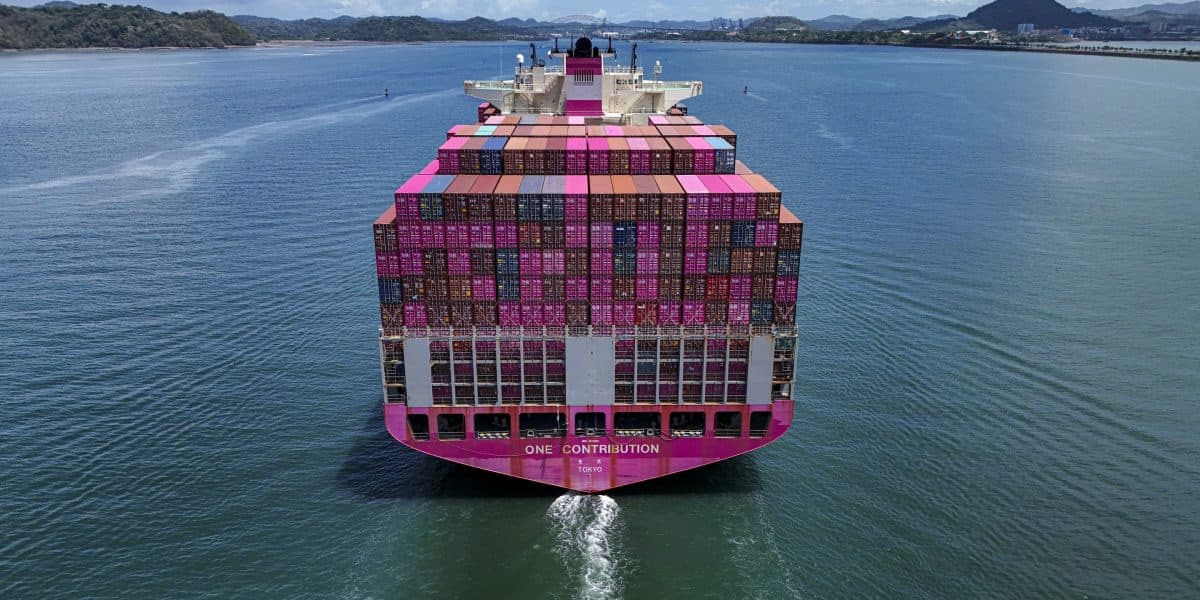 Panama Canal Costs Surge as Shipping Routes Shift Global Supply Chains