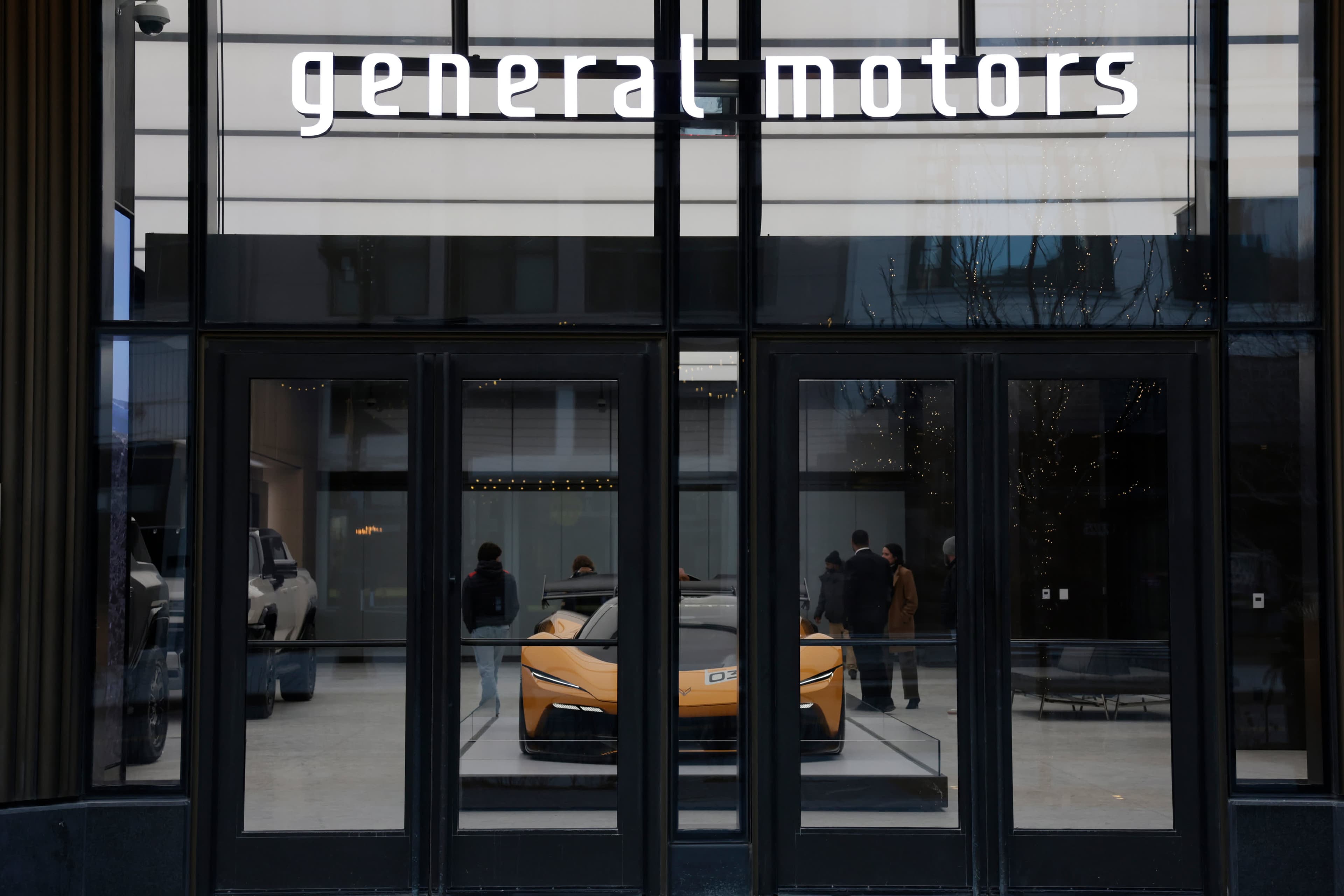 GM Cuts Hundreds of IT Jobs in Major Cost-Reduction Push