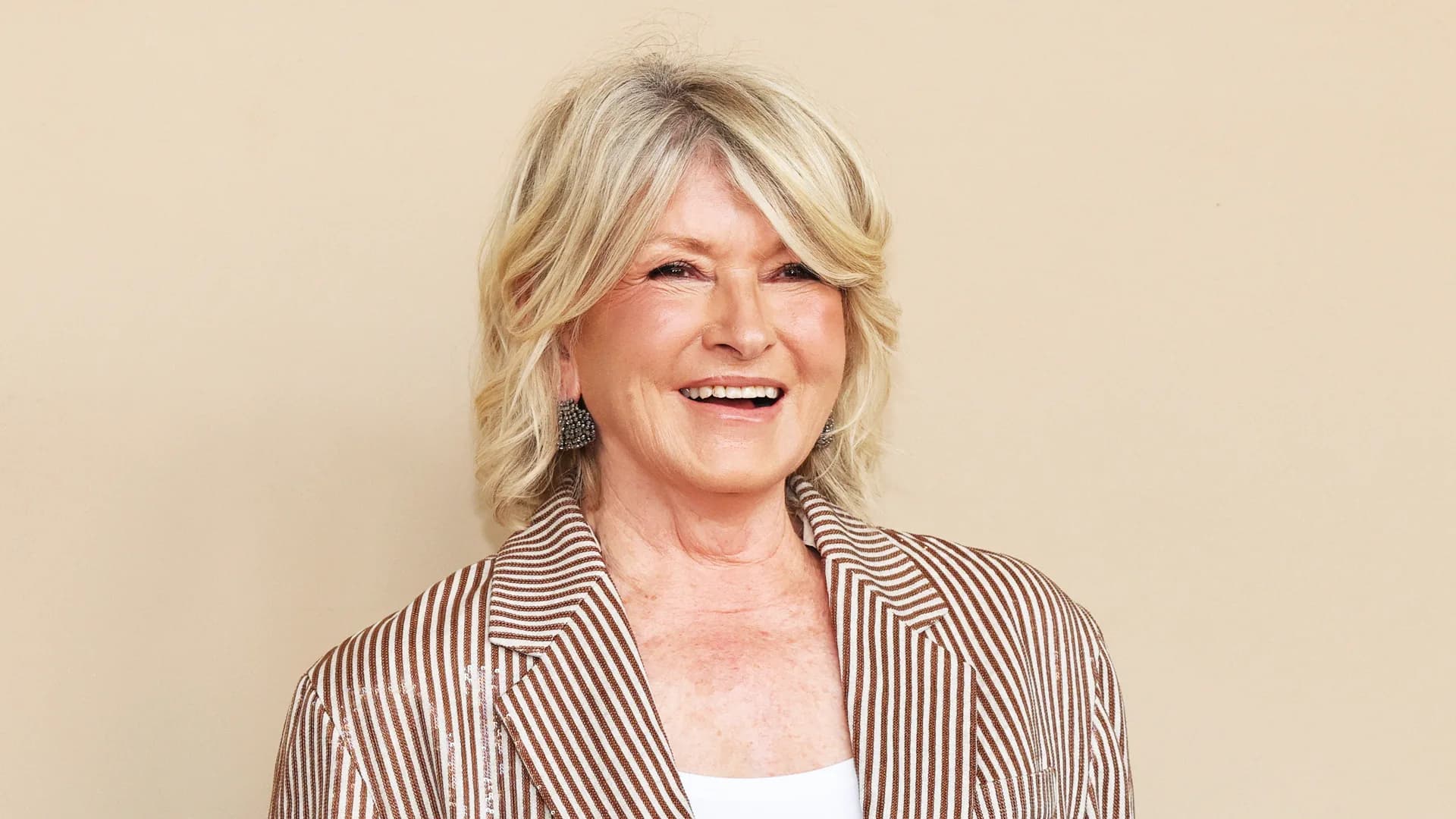 Martha Stewart's AI Startup Eyes Home Management Market