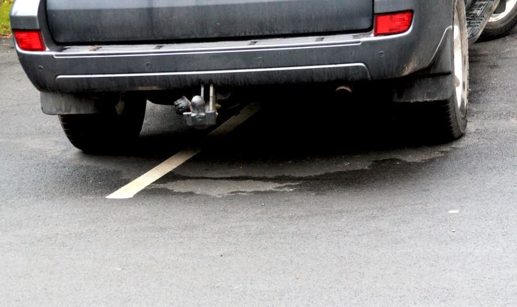 Mercedes Drivers Park Worst, European Study Finds