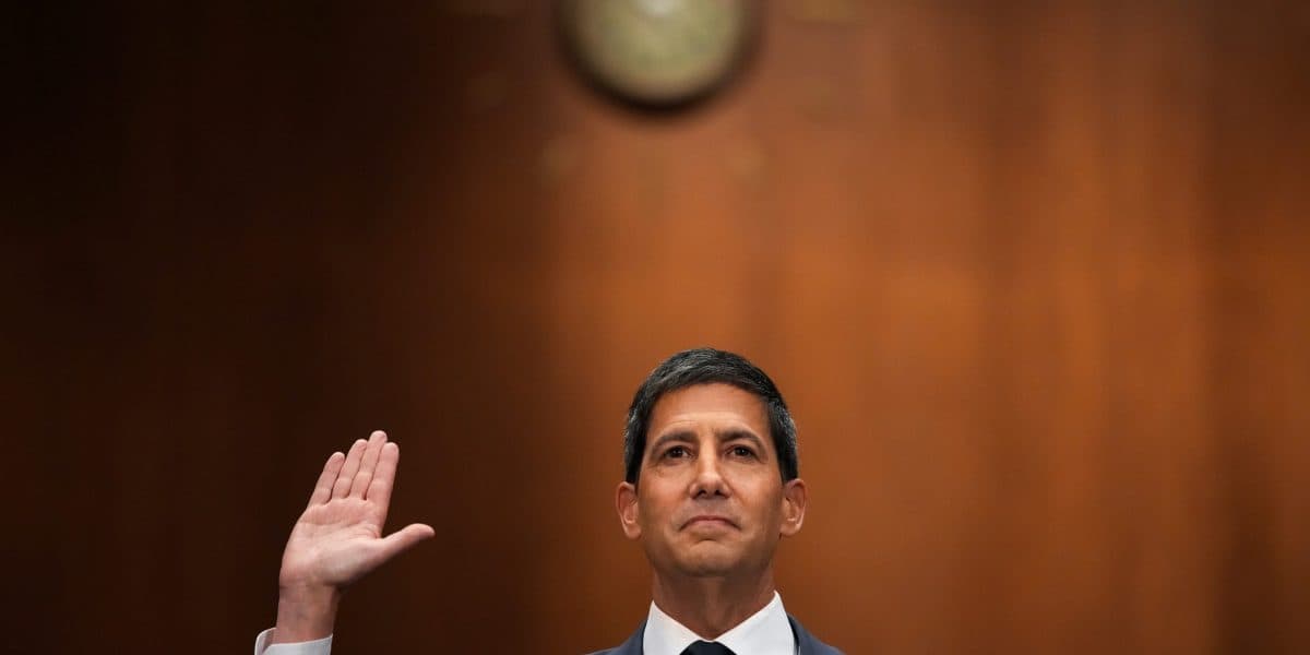 Warsh's Fed Path: What Rate Cut Plans Mean for Charlotte
