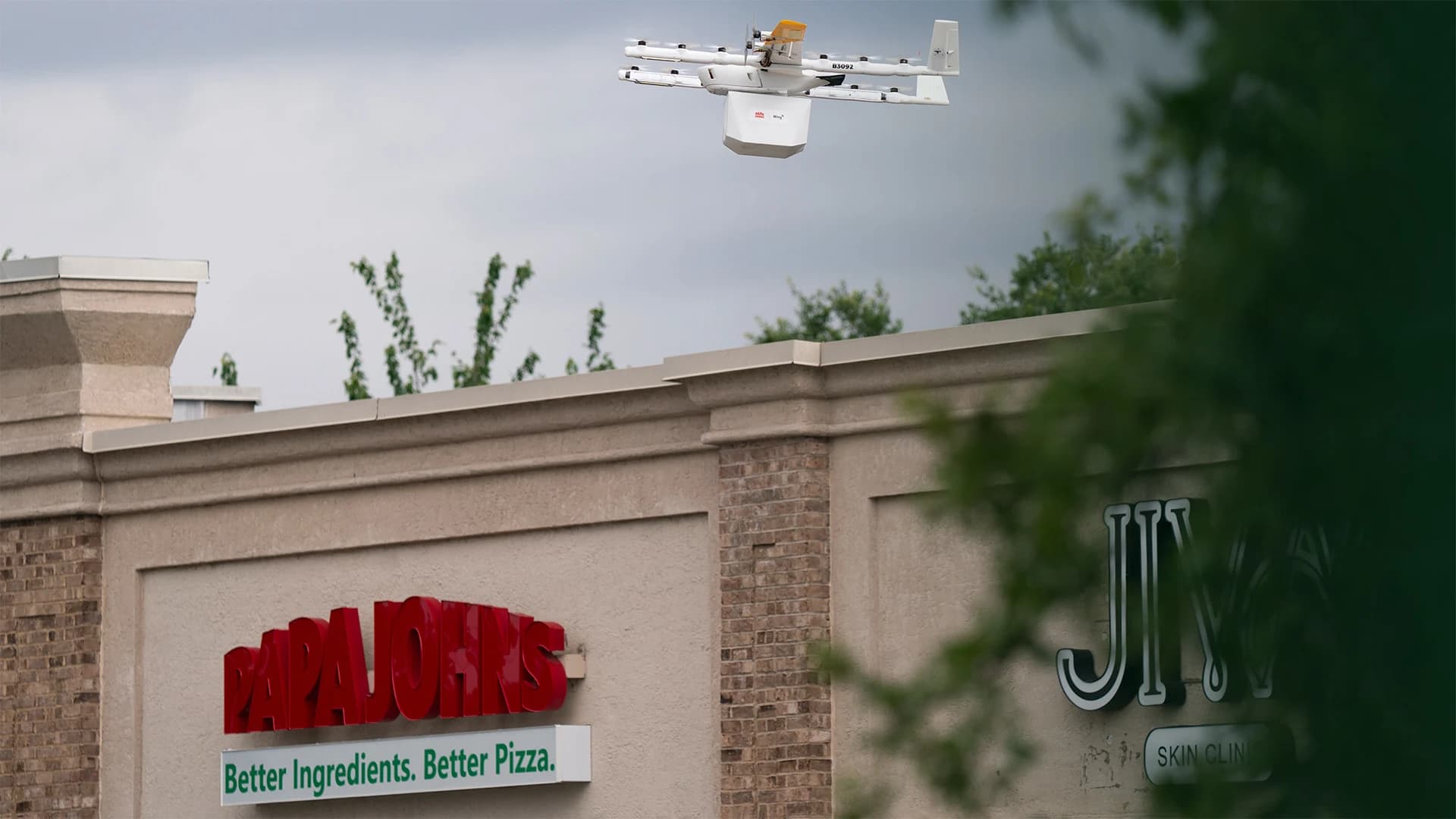 Papa Johns Takes Flight: Drone Delivery Launches in Charlotte
