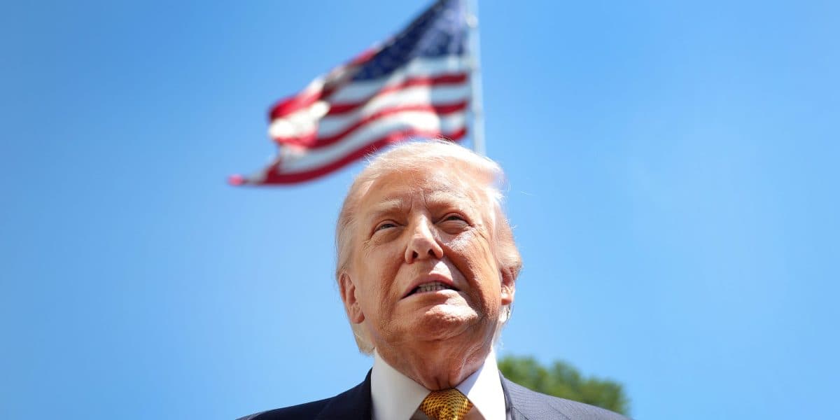 Swing Voters Show Buyer's Remorse While Trump Base Holds Firm