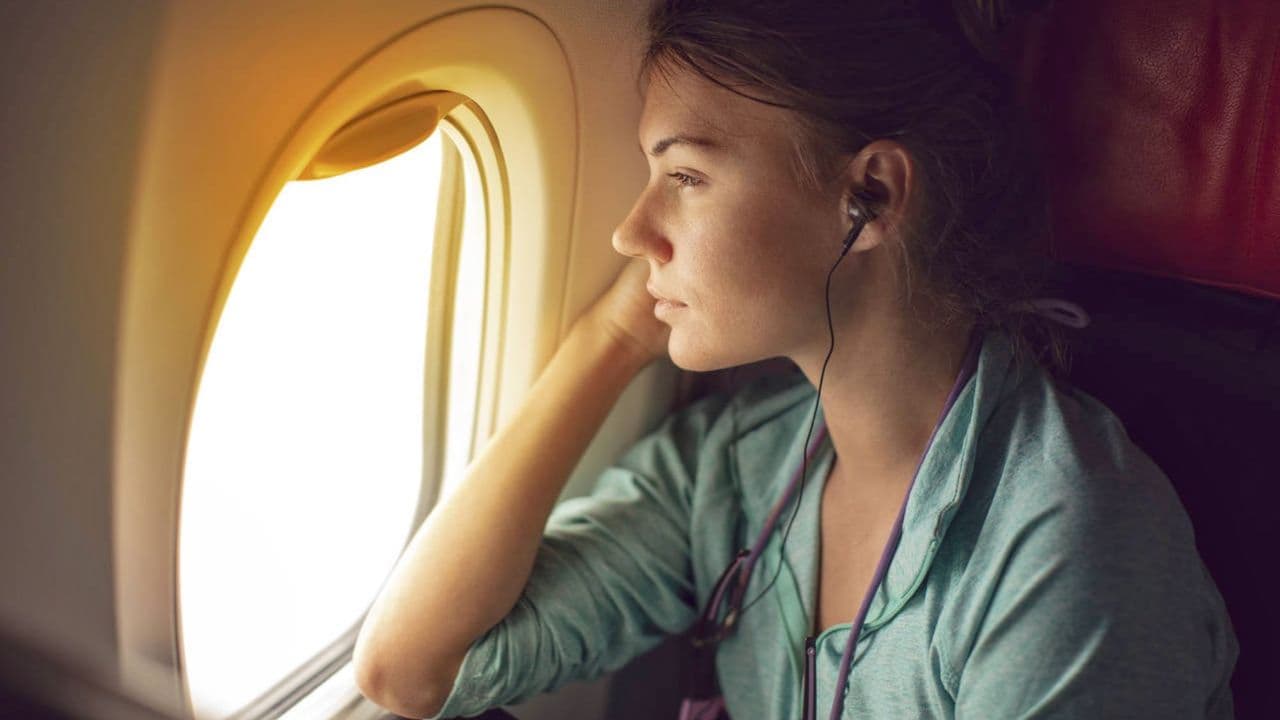 Business Travelers: Expert Tips for Better Sleep on Long Flights