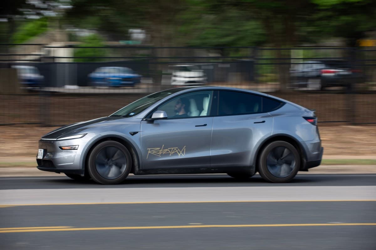Tesla's Robotaxi Safety Challenges Raise Questions for Industry