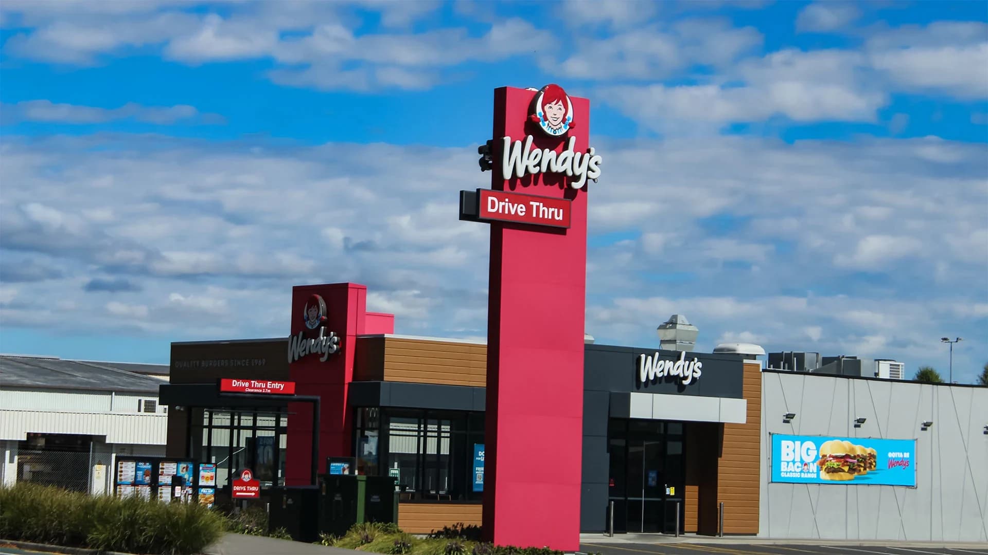 Wendy's U.S. Contraction Signals Broader Fast-Food Shift