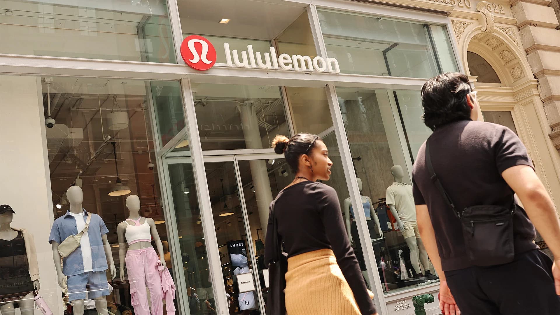 Lululemon Founder's Boardroom Fight Raises Corporate Governance Questions