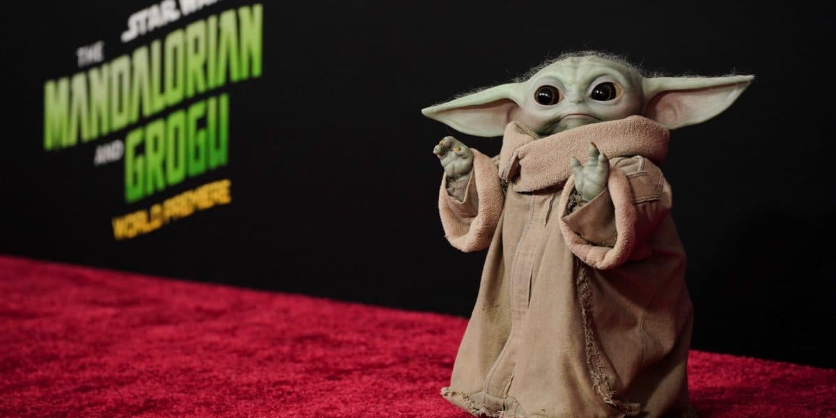 Star Wars Box Office Shows Mixed Signals for Entertainment Industry