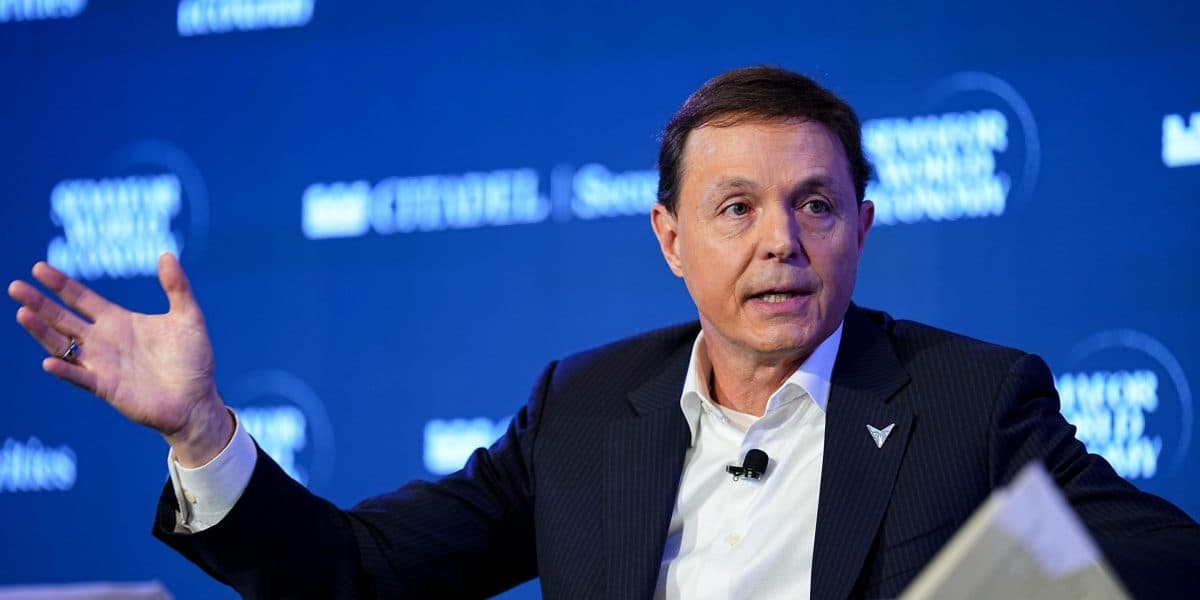 Billionaire Founder Rejects Generational Wealth Model
