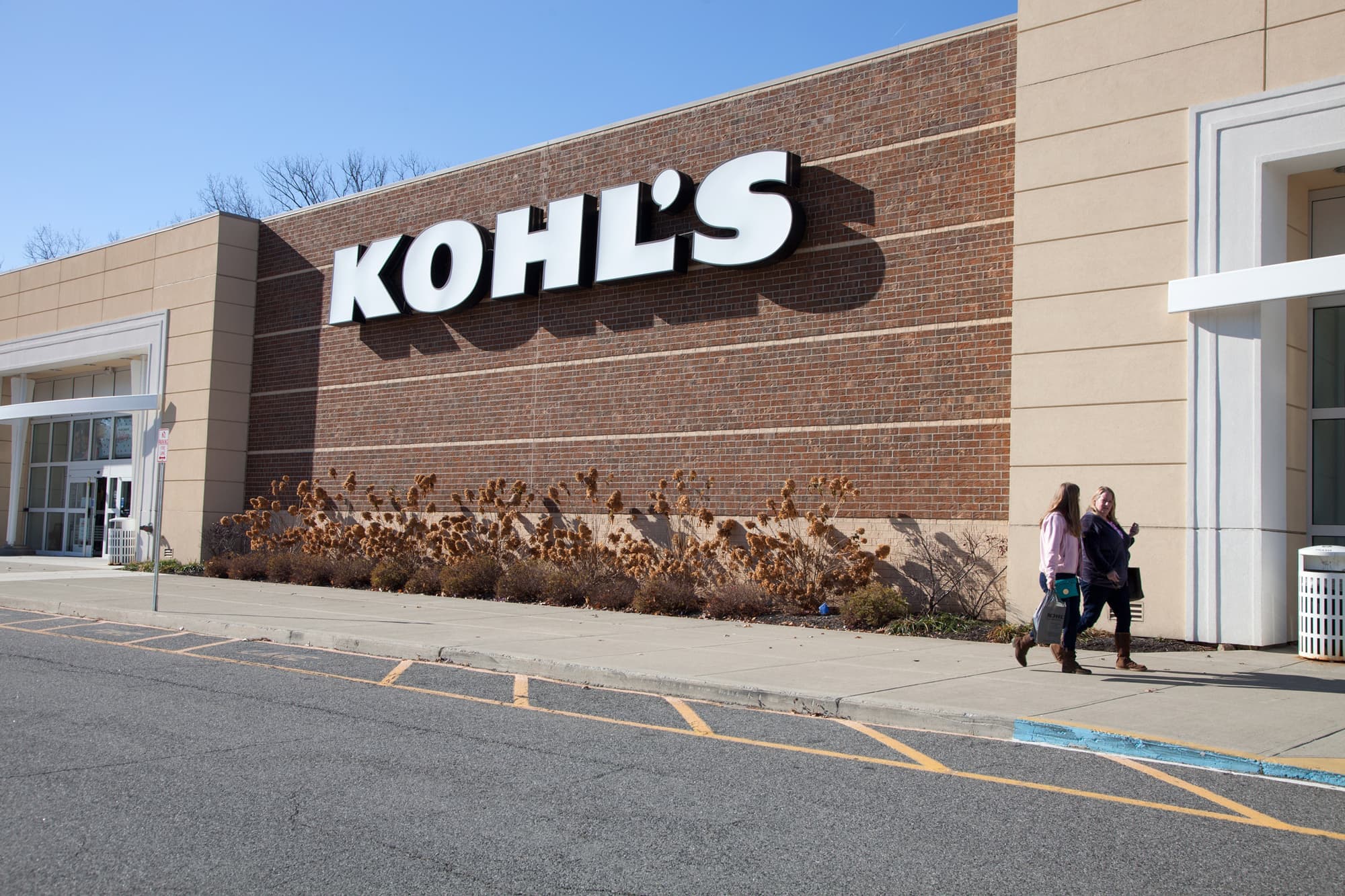 Kohl's Shows Signs of Recovery with Strong Comp Sales Growth