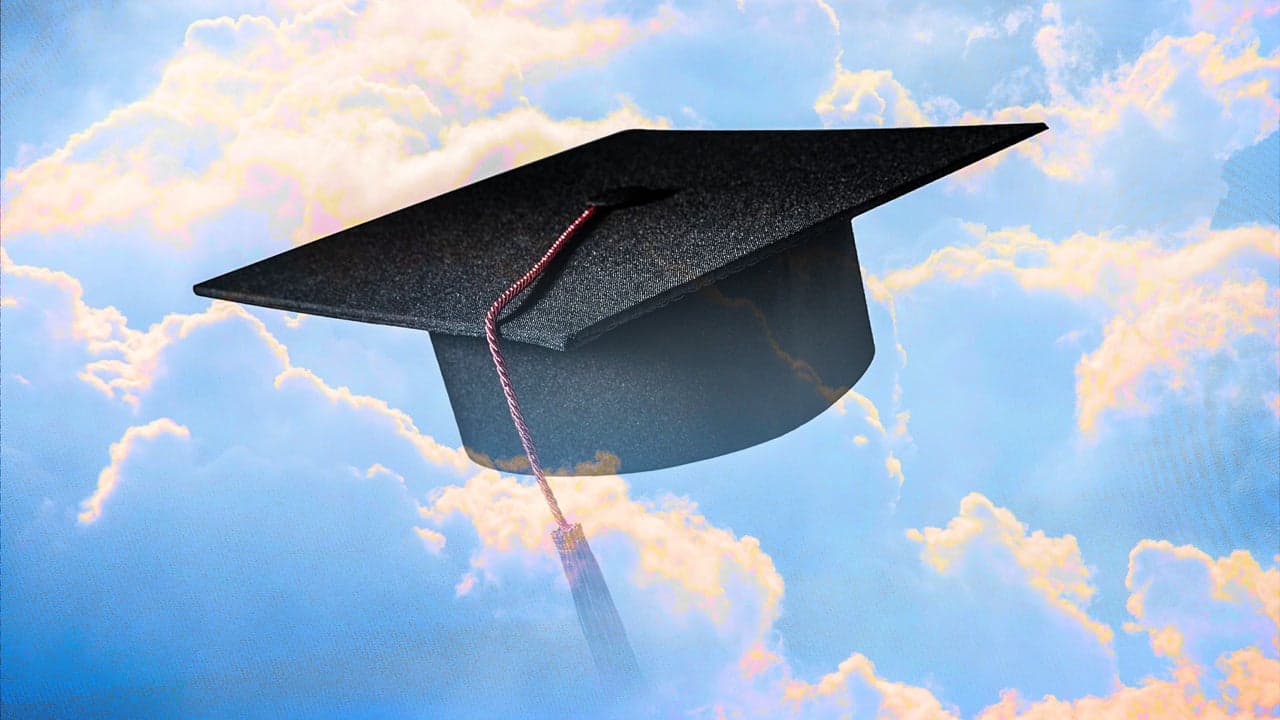 Charlotte Workers Face Student Loan Overhaul This Summer