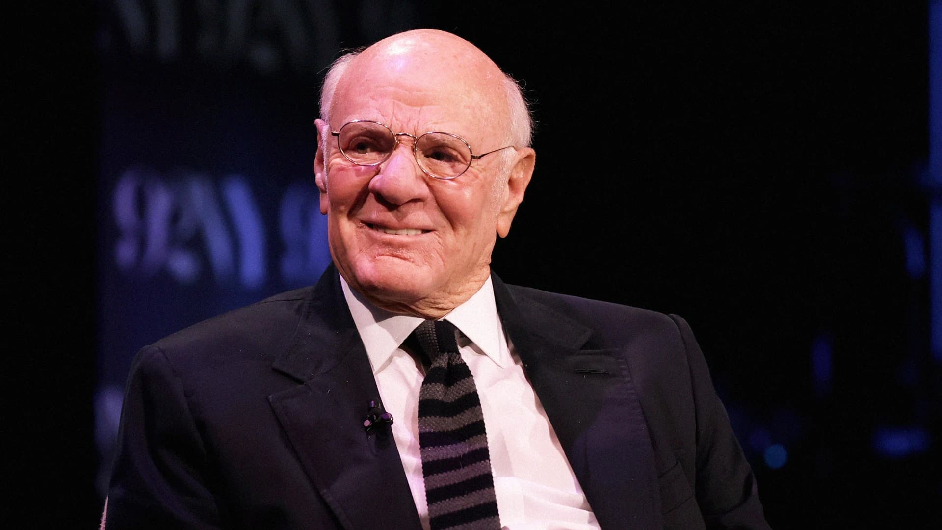 Media Mogul Diller Eyes MGM Resort Takeover in Bold Acquisition Move