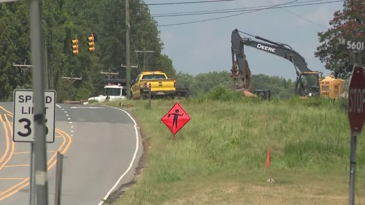 Natural Gas Leak Disrupts Matthews Traffic, Highlights Infrastructure Concerns