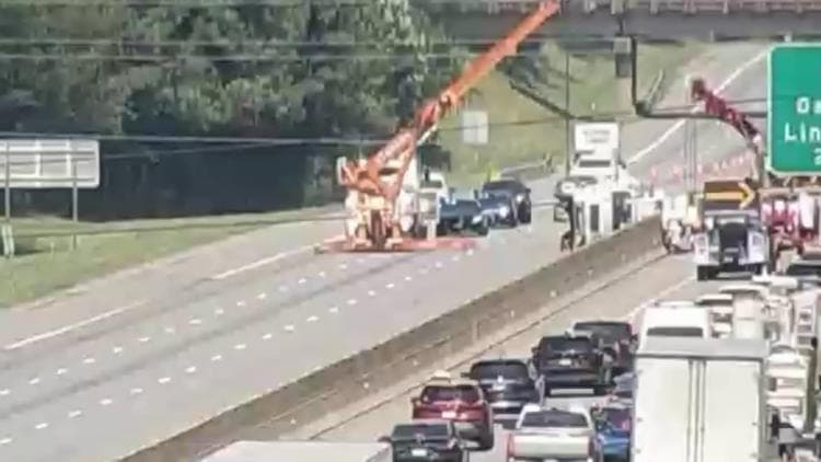I-85 Corridor Disruption: Truck Incident Halts Southbound Traffic in Gaston