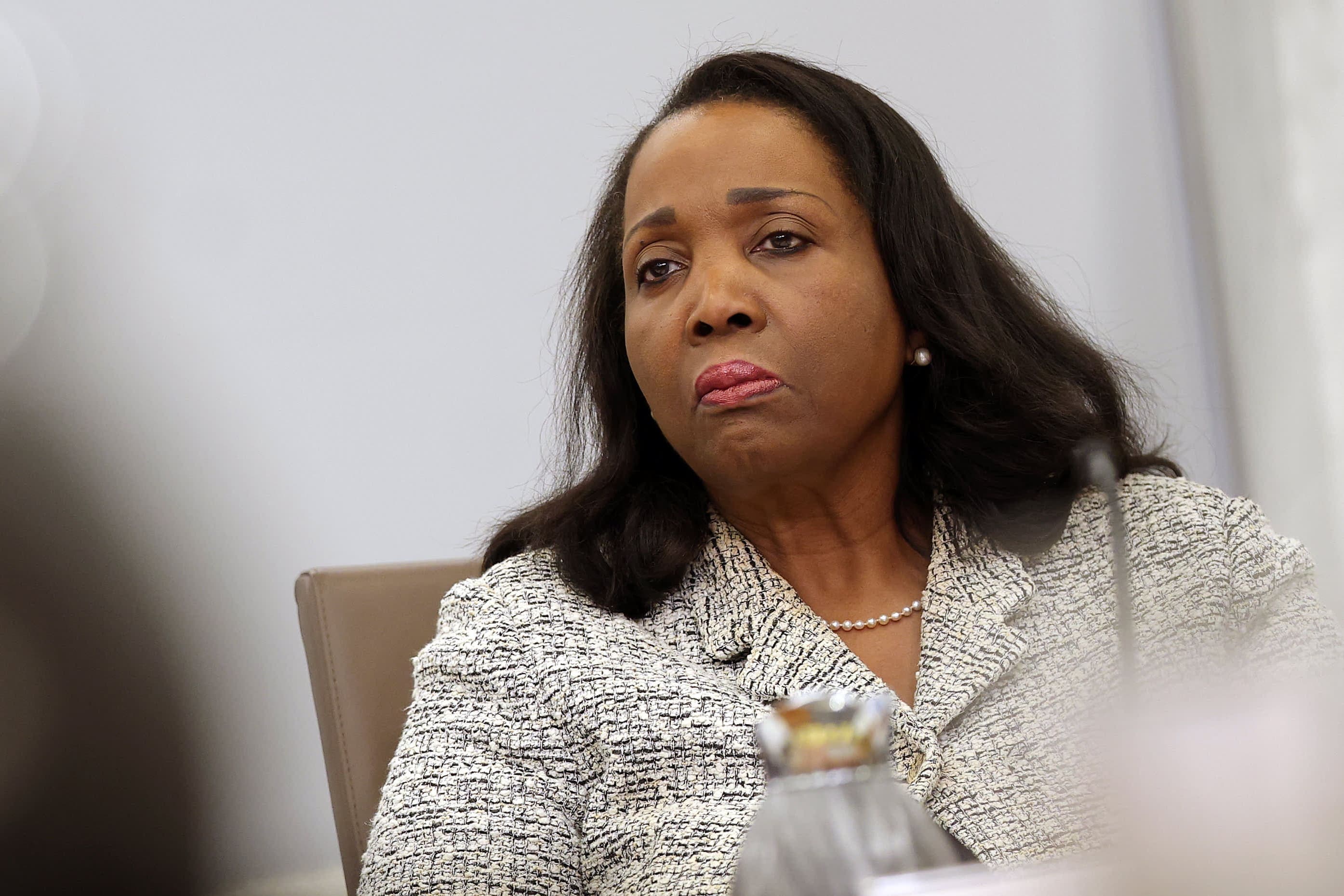 Trump Moves to Remove Federal Reserve Governor Lisa Cook