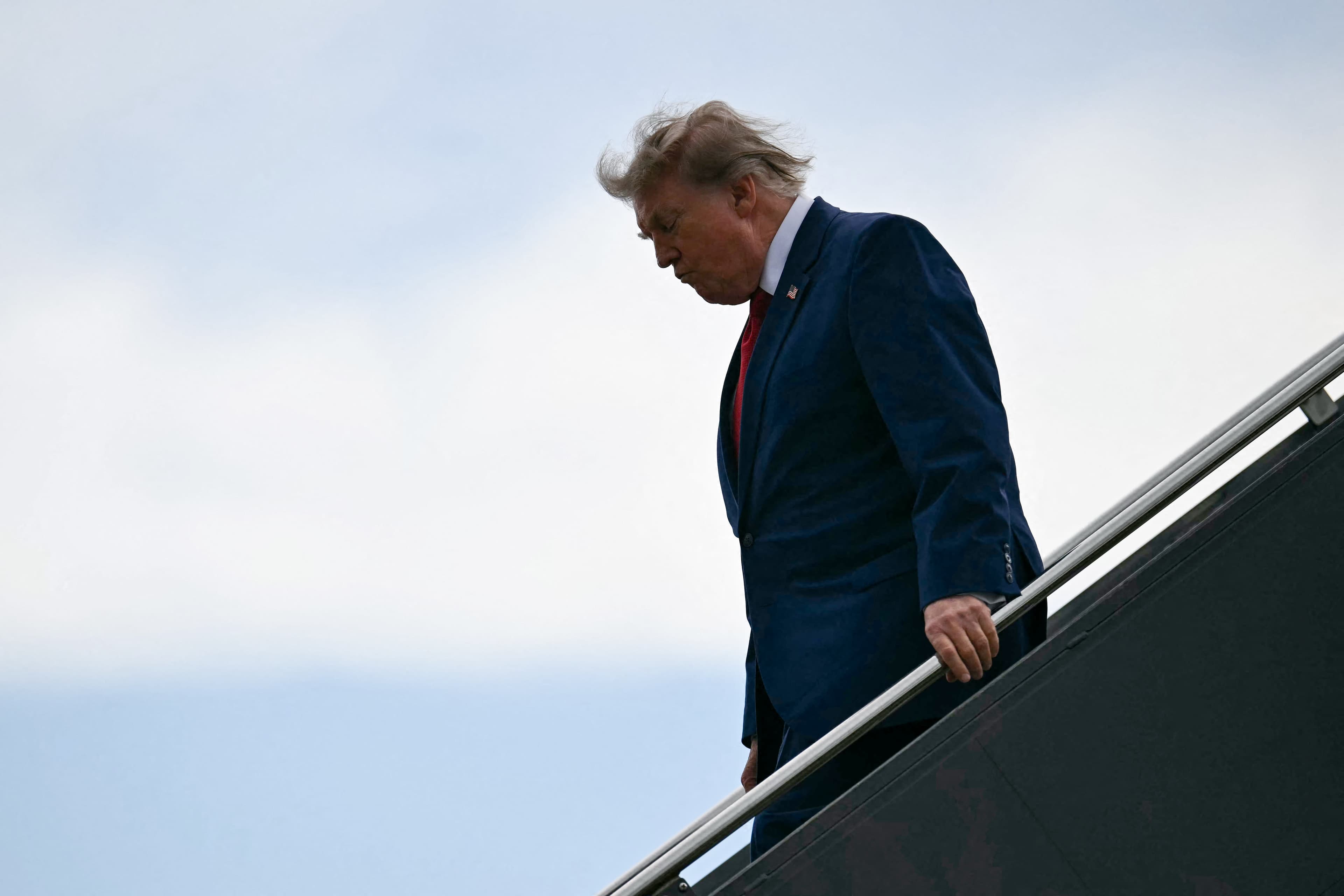 U.S. Maintains Strait of Hormuz Blockade as Negotiations Falter