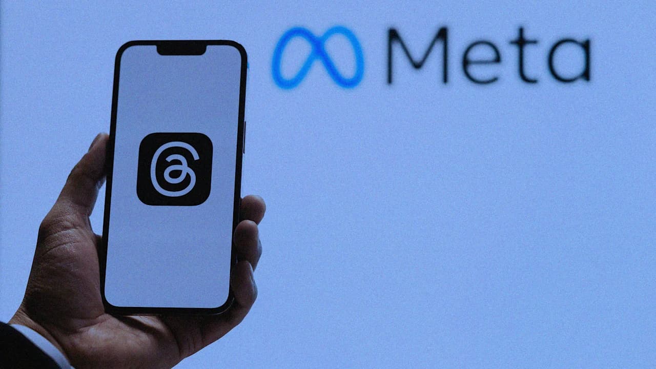 Meta AI Rolls Into Threads—But Users Aren't Buying In