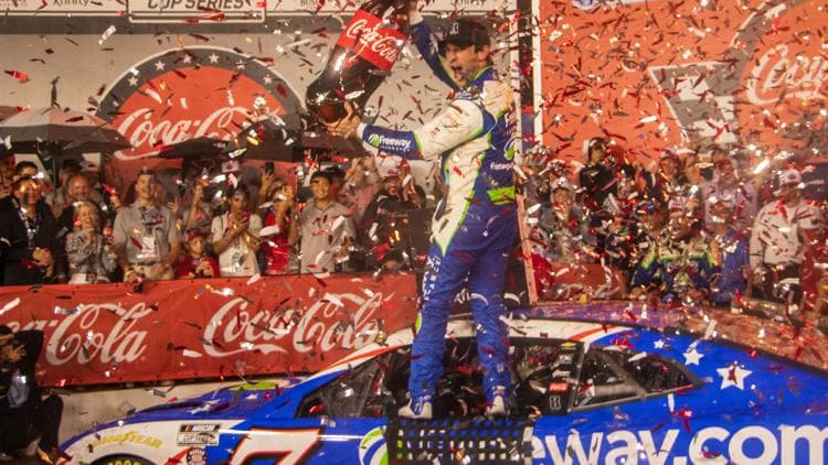 Suárez Takes Coca-Cola 600 Victory in Charlotte Rain-Shortened Race