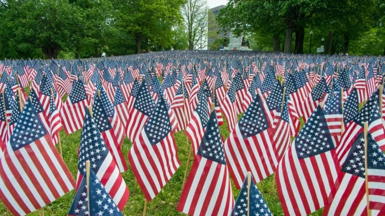 Charlotte Honors Fallen Service Members at Memorial Day Ceremony