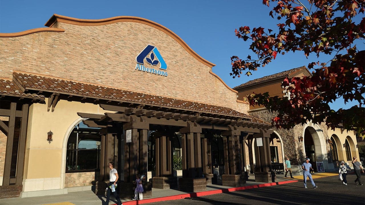 Albertsons Shuts Down Dozen Stores as Grocery Giant Regroups