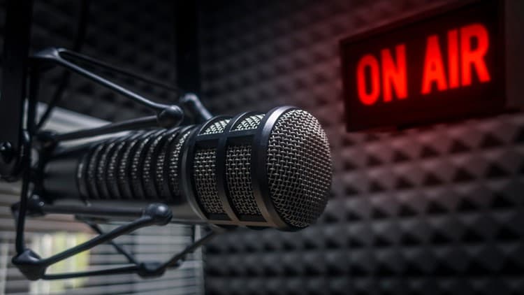 Matt Harris Ends 25-Year Radio Run, Pivots to Podcast Model