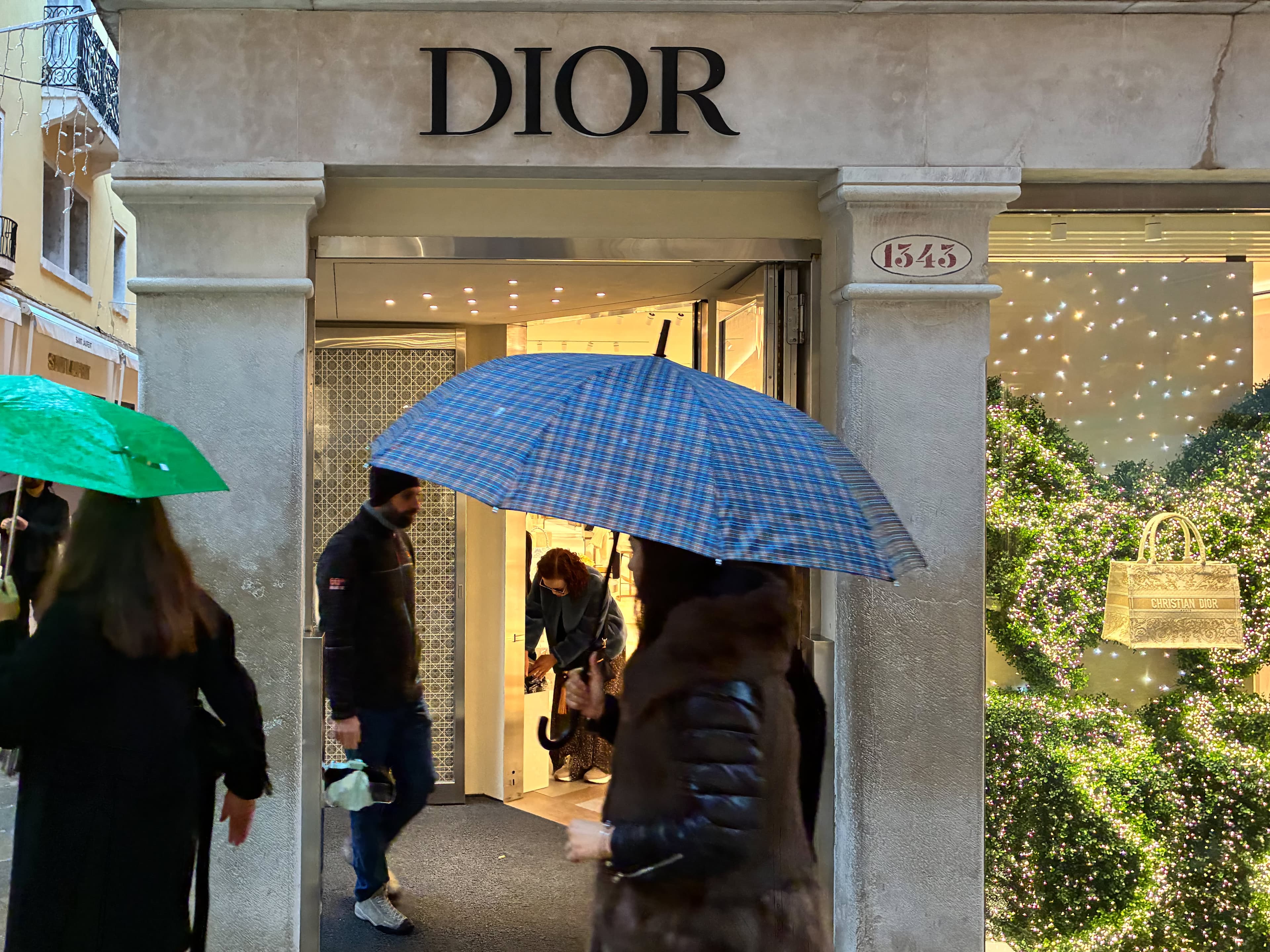 Retail's Q1 Strength May Be Fleeting as Tax Refunds Fade