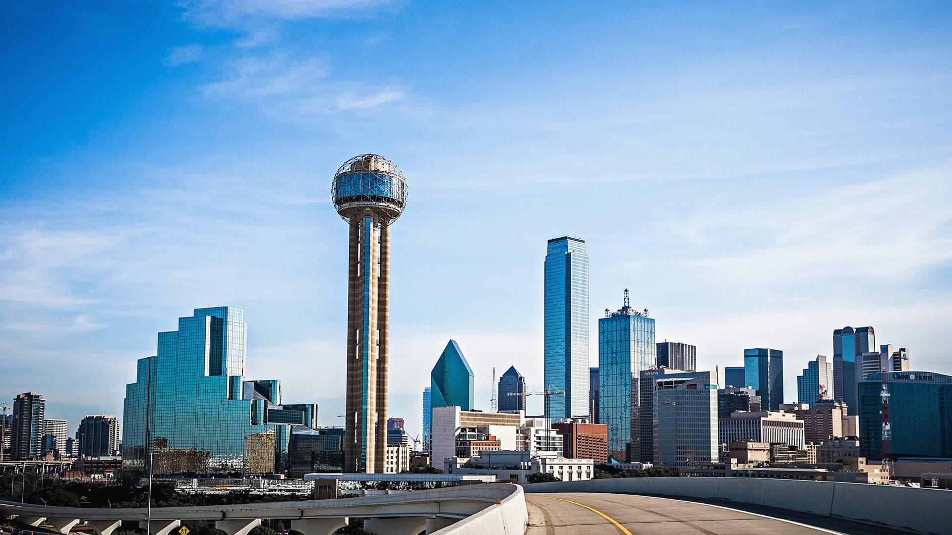 What Dallas-Fort Worth's Best Workplaces Can Teach Charlotte Employers