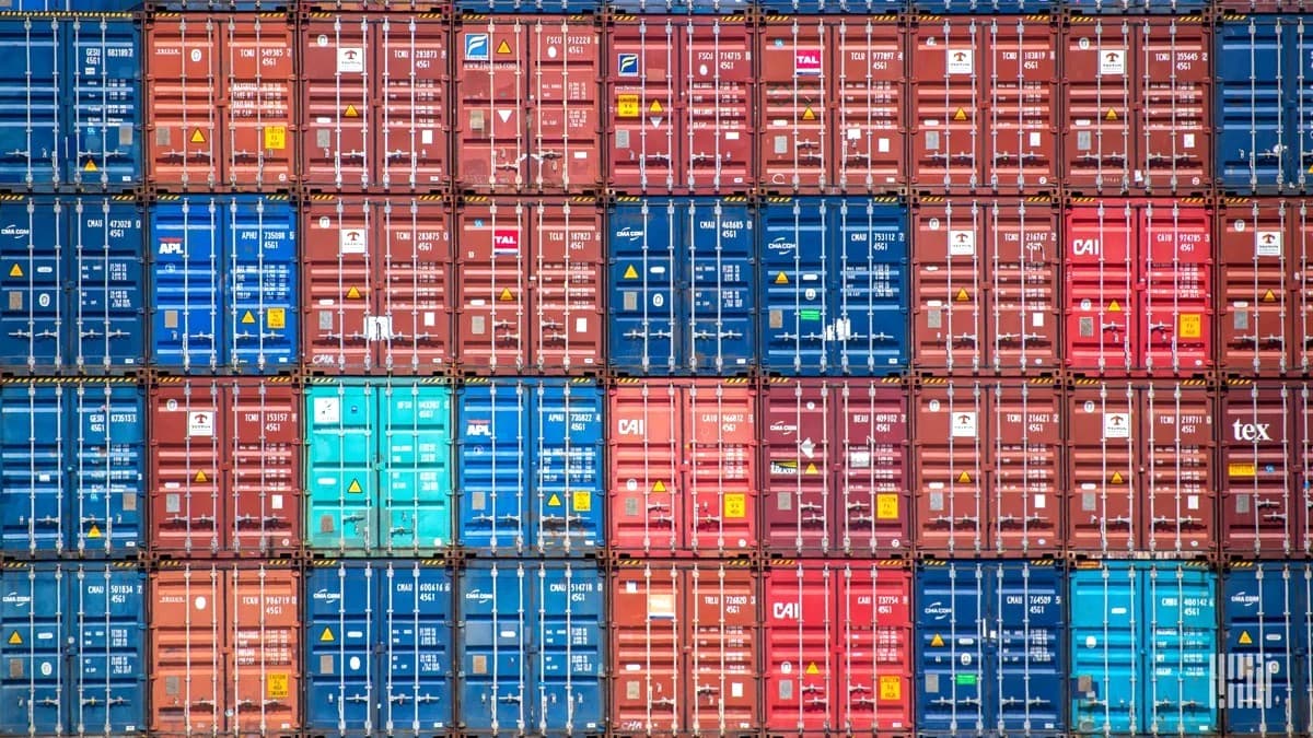 Ocean Container Rates Jump $1,000 Weekly as Peak Season Pressures Shipping