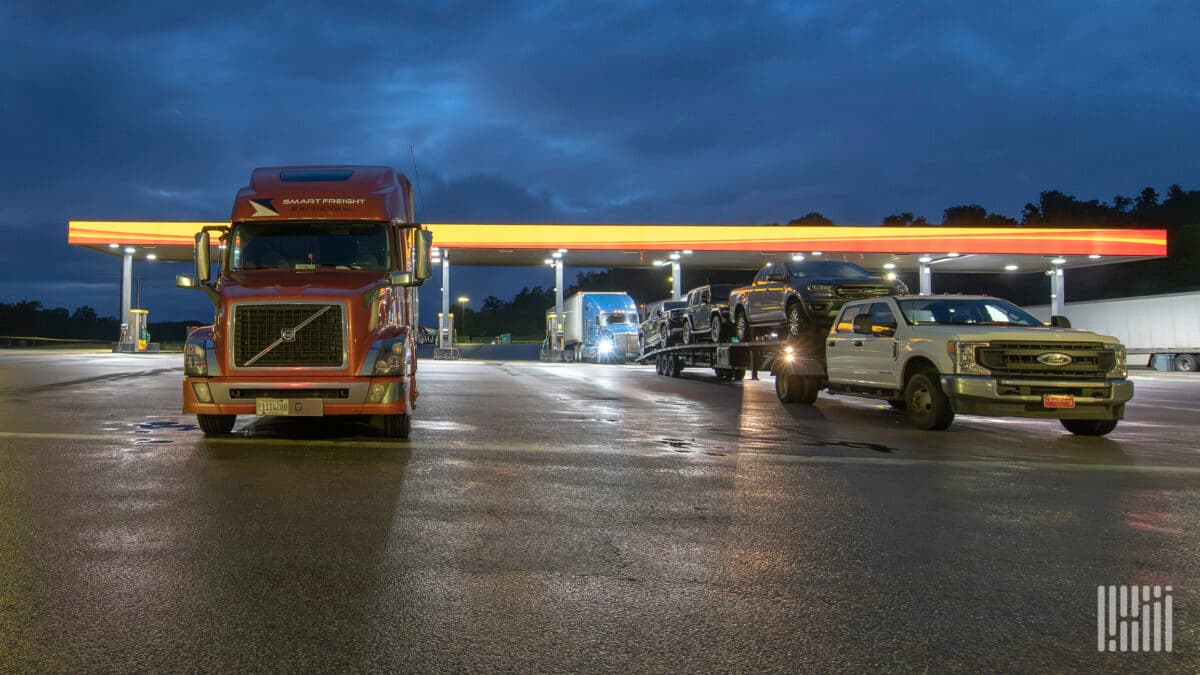 The MPG Gap: Why Similar Trucking Operations See Wildly Different Fuel Costs