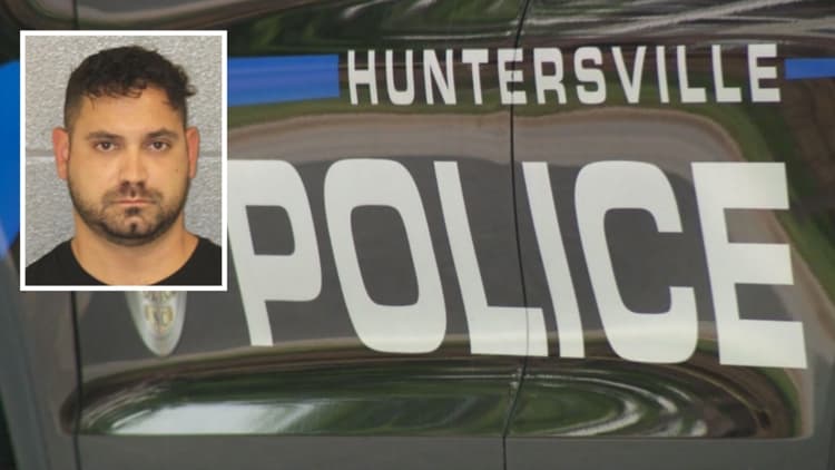Huntersville Police Officer Charged With DWI After Reporting to Duty Impaired